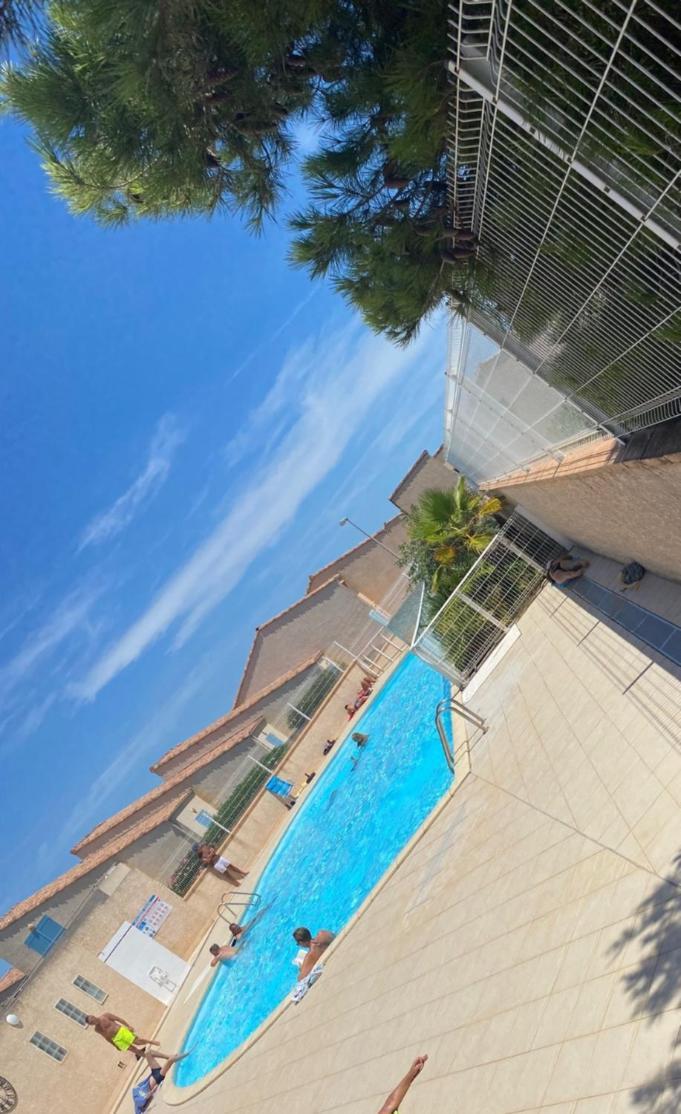 T3 Vue Mer Et Plage, Avec Wifi Et Parking Saint-Pierre-la-Mer  ภายนอก รูปภาพ